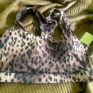 Fabletics sports bra